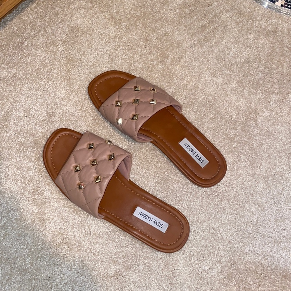 Steve Madden Studded Sandal Slide On (Tan, Gold, Brown) size 10
